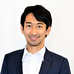山岡 裕明 氏